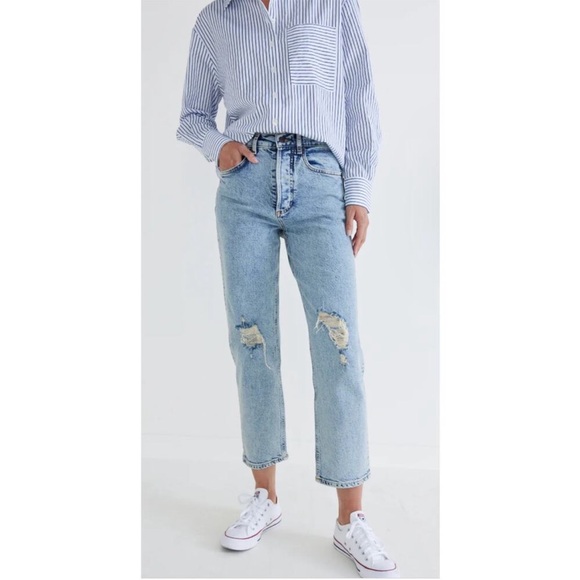 RUTI 90s Loose Fit Denim Pants Size 0 NWT Light Wash Distressed